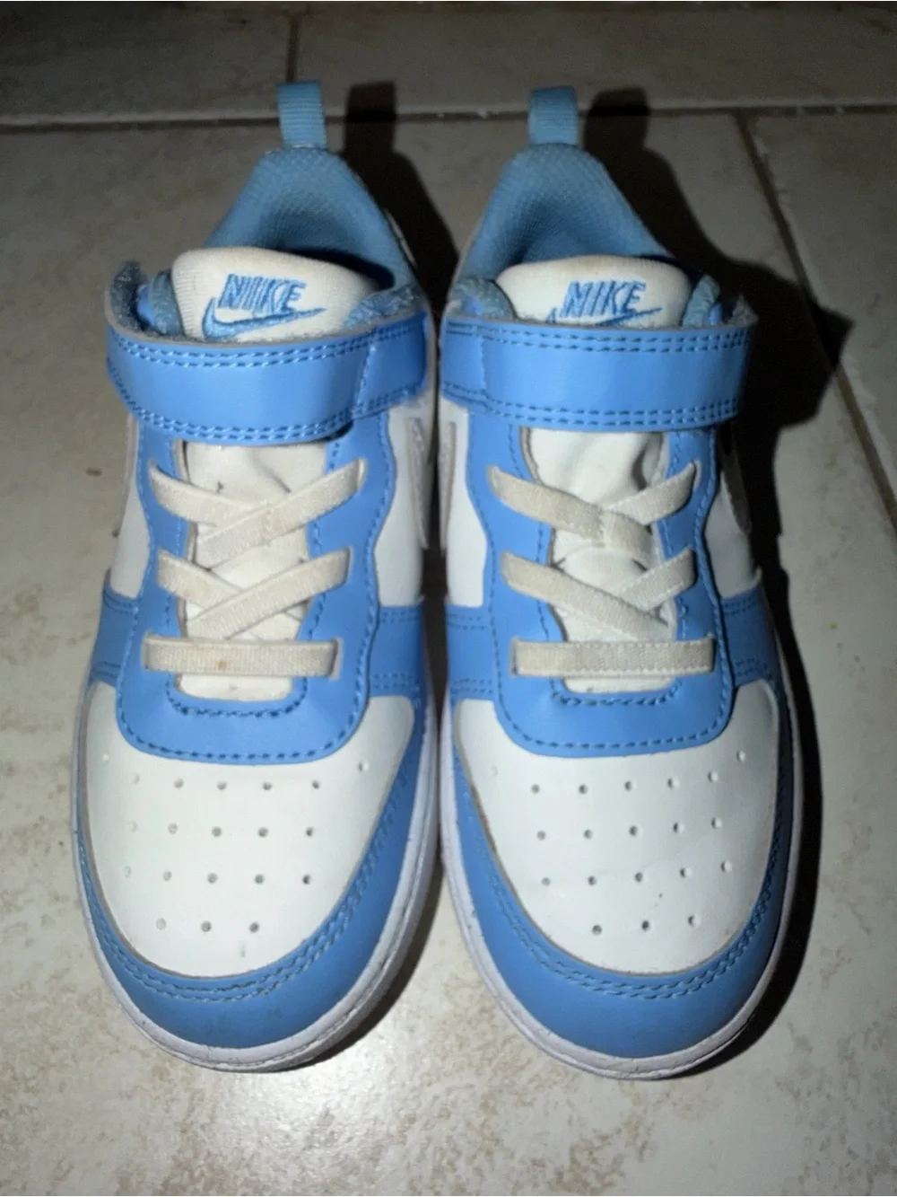 Nike toddler sneakers